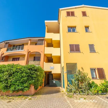 Апартаменти Tilly By Domusaway Ольбія