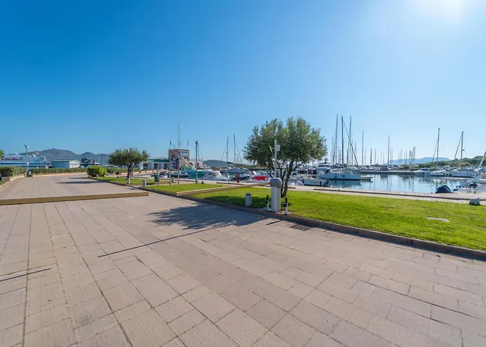 Tilly By Domusaway Апартаменти Ольбія