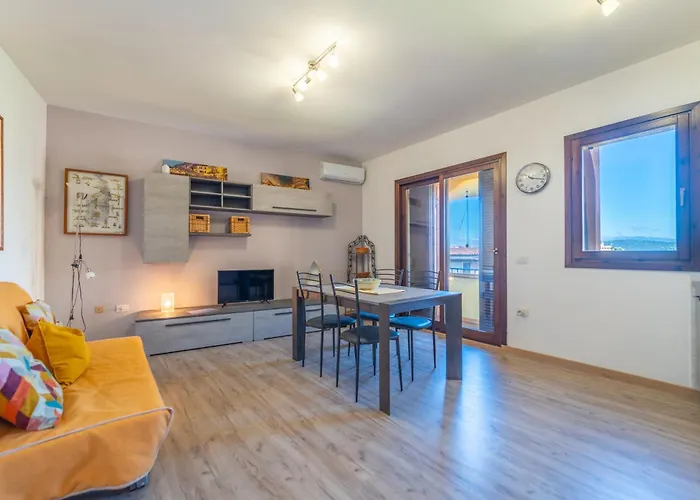 Апартаменти Tilly By Domusaway