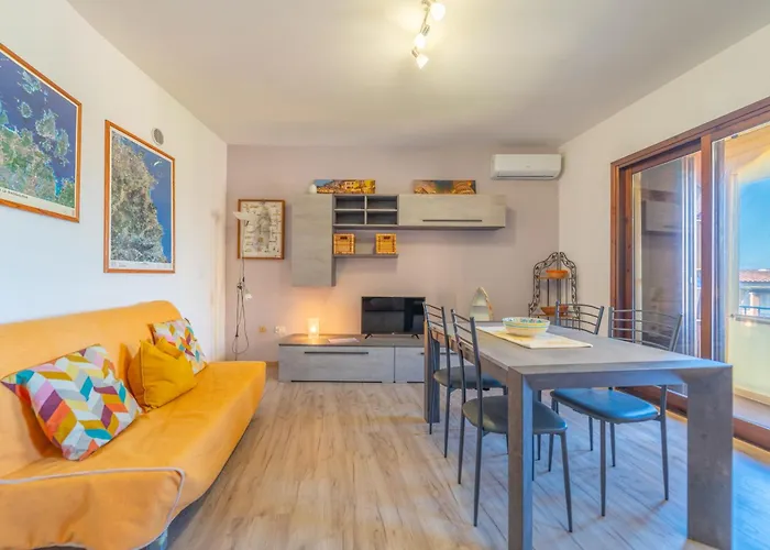 Tilly By Domusaway Апартаменти